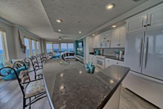 Calming Beachfront Condo with Oversized Balcony Facing the Gulf - Unit 2101 - Panama City Beach - 5