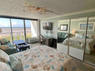 Stunning 8th floor View of the Beach - Islander East Studio - Galveston - 9