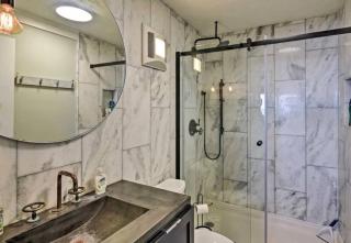 Stunning 8th floor View of the Beach - Islander East Studio - Galveston - 5