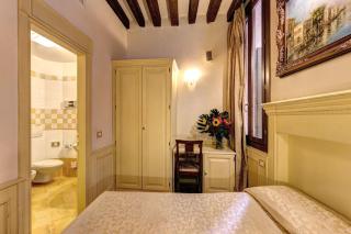 Palazzo La Scala - Venice - 1