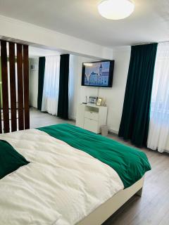 IROM Family Residence - 4
