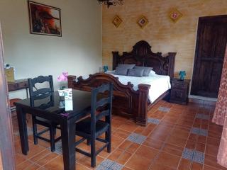 Hotel El Mirador Anexo 1 - Santa Lucía Milpas Altas - 9