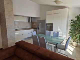 Apartments Danijela - Makarska - 8