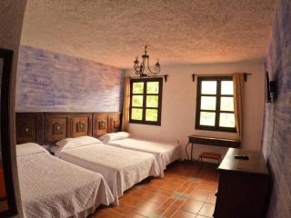 Hotel El Mirador Anexo 1 - Santa Lucía Milpas Altas - 6