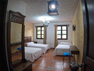 Hotel El Mirador Anexo 1 - Santa Lucía Milpas Altas - 5