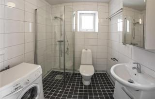 Awesome Apartment In Visby With Kitchen - Visby - 8