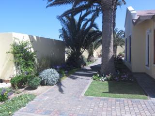 Cornerstone Guesthouse - Swakopmund - 8