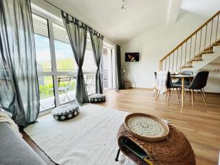 PRIVATŪS LOFTO APARTAMENTAI ŠALIA KOPŲ IR DVIRAČIŲ TAKO - Palanga - 0