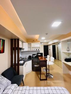 D Peaceful and Comfortable Room - 2