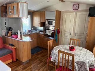 Mobilhome familial avec piscine, tennis et jeux à Blonville-sur-Mer - FR-1-712-60 - Blonville-sur-Mer - 3