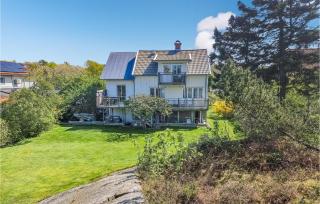 Awesome Apartment In Bohus-Malmön - Bohus-Malmön - 7
