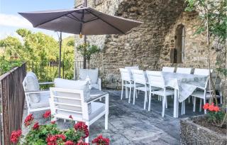 4 Bedroom Beautiful Home In Fivizzano - Rometta - 8
