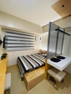 * * * F Best Value in Iloilo - Iloilo City - 0