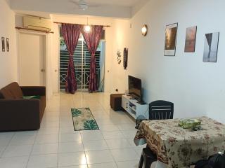 3rd floor apartment with 2 bedroom and no elevator - Kota Bharu - 9
