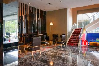 The Premiere Hotel Pekanbaru - Pekanbaru - 3
