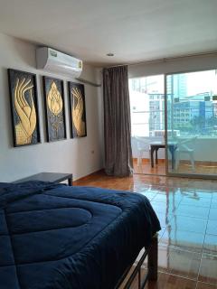 Zappa Guesthouse - Pattaya - 1