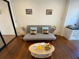 1 min walk to BTS, 3 Bed 3 Bath, Entire House - Bangkok - 7