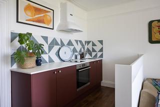 Paramount Apartments Ilfracombe, arty seaside holiday apartments - 8