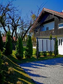 Münsing Nähe Starnberger See, schöne Ferienwohnung, Gästewohnung 125qm EG und OG KONTAKTFREI - Münsing - 6