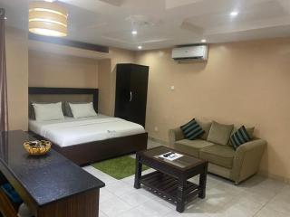 Studio B, (Studio Apartment) Hillside Gardens - Lagos - 3