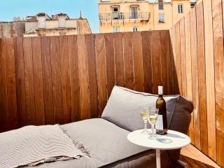 PEPITES BASTIAISES VATTA Appartement Roof Top Jacuzzi Vue Vieux Port - 4