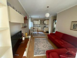 Cosy, centrally-located flat - Tirana - 4