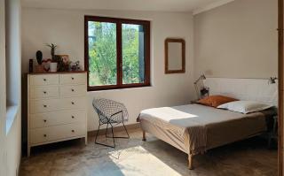 grande chambre dans maison en garrigue nîmoise - 0