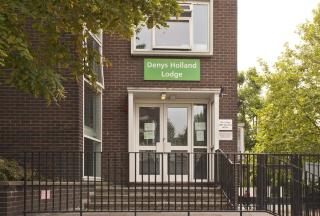 Ifor Evans Hall, Camden - 6