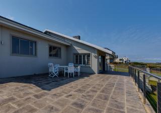 Seafront Retreat in Sandbaai - Hermanus - 7