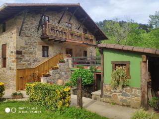 Golliber Baserrie - 0