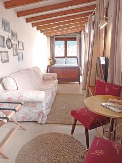 Old-Town Roof-Garden Suite - 8