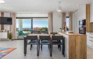 Nice Apartment In Malinska With Jacuzzi - Malinska - 6