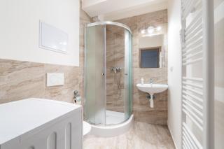 Brand new studio apartment # 42 in brand new building with free parking in the center - Prague - 6