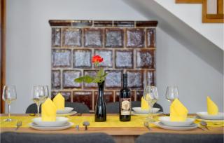 2 Bedroom Beautiful Home In Beslinec - - 9