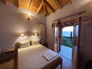 Porto Katsiki Guest Houses - Athani - 2
