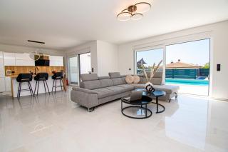 Villa Mina with a private pool in Pula - Pula - 1