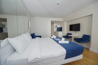 Orbi Sea Breeze Apartments - 4