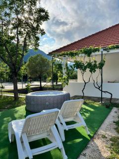 Blue Sky - jacuzzi & wine - Ožići - 6
