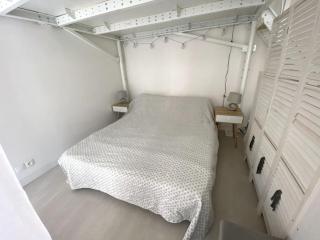 Moderne, terrasse et climatisé - Antibes - 6