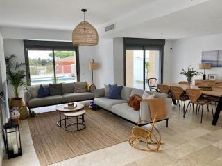 Exclusiva Villa Lujo con piscina privada by Chiclana Dreams - Chiclana de la Frontera - 3