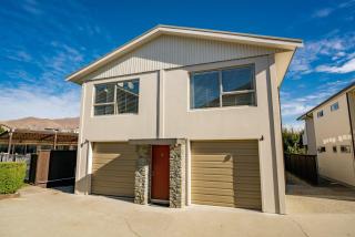 Alpine Retreat - 3 Bedroom - 4