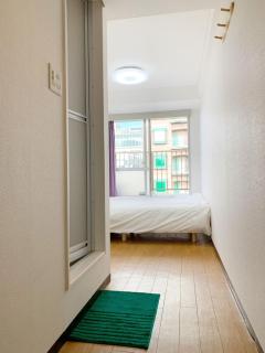 Shinjuku Center新宿中心! 3min walk from subway最近地铁站3分! Shinjuku Kabukicho新宿歌舞伎! 著名连锁大型公寓!高速无限制网路912 - 8