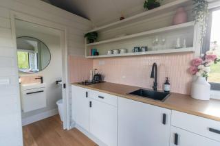 Heathcote Valley Tiny House - Tiny Stays - Tooborac - 4