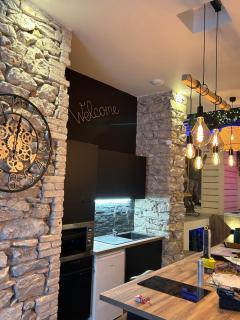 Grenoble LA SUITE 2 spa jaccuzzi et sauna privatif - Grenoble - 4