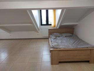 Résidence de la gare, grand studio meublé - 3