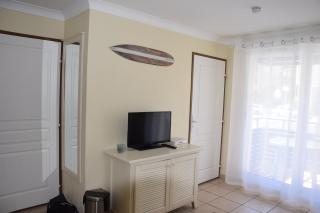 T2 les pieds dans l'eau, mer et piscine - 2