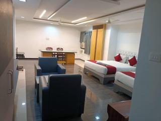 HOTEL BLUE MOON - Nellore - 0