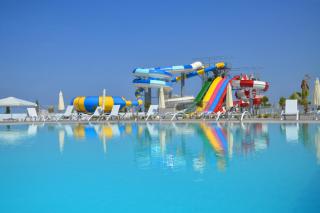 King Evelthon Beach Hotel & Resort - 8