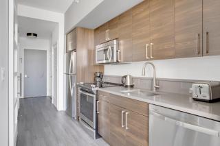 H St Studio w Rooftop Pool Gym nr Metro WDC-511 - 4