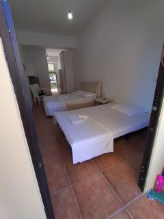 ARTEMISA APARTMENTS - Vlorë - 0